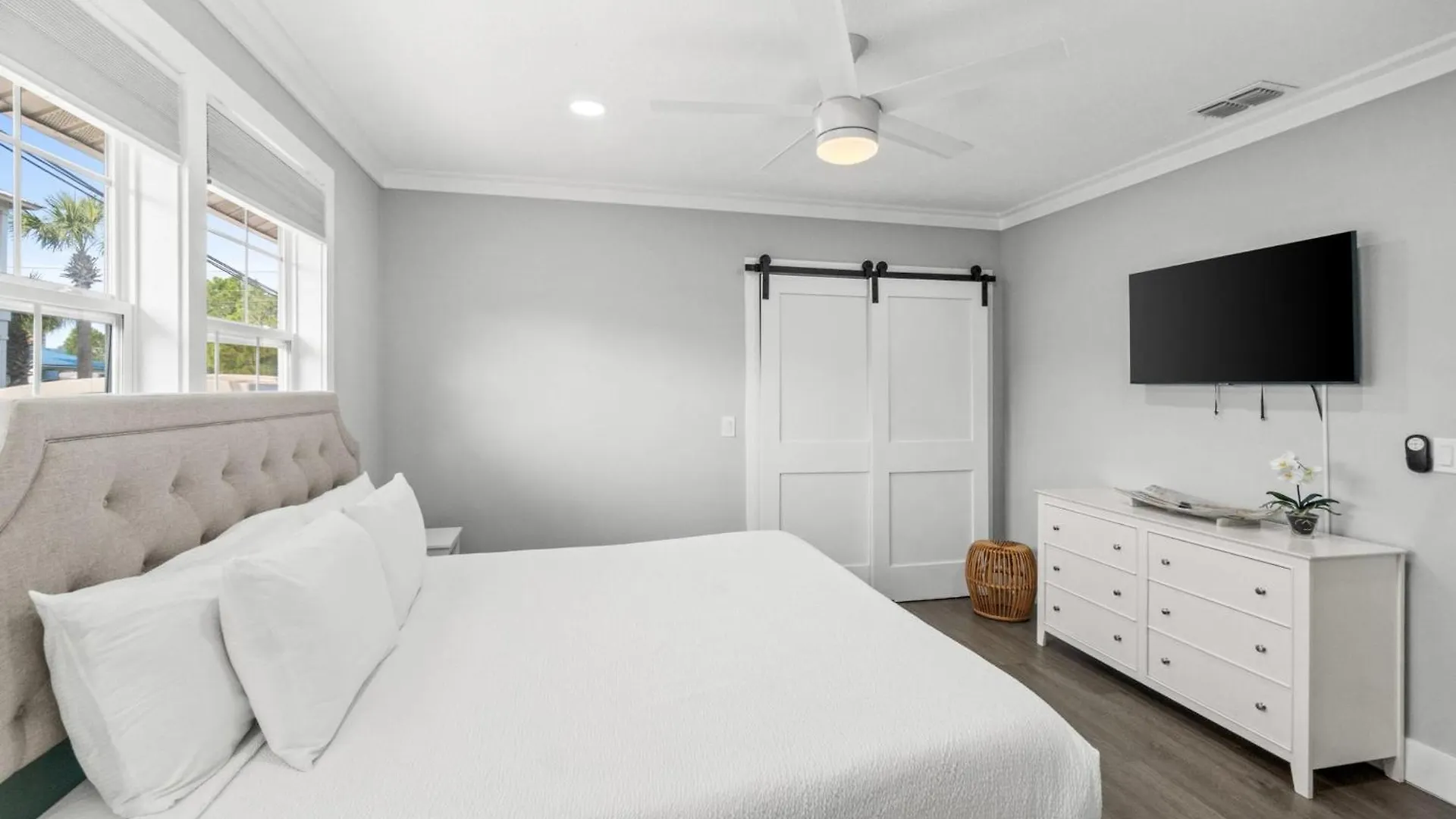 Beach House - Barefoot House By Panhandle Getaways Panama City Beach Holiday home