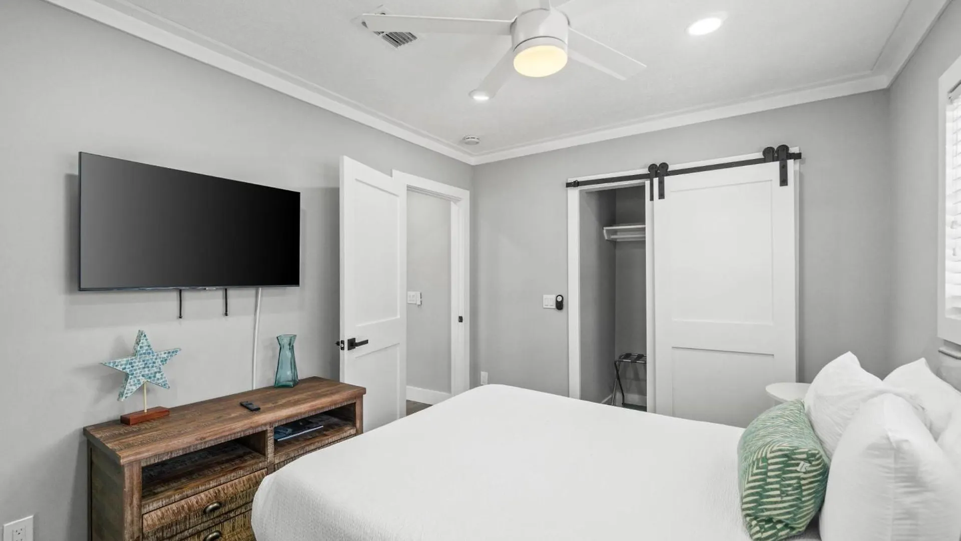 Beach House - Barefoot House By Panhandle Getaways Panama City Beach Holiday home